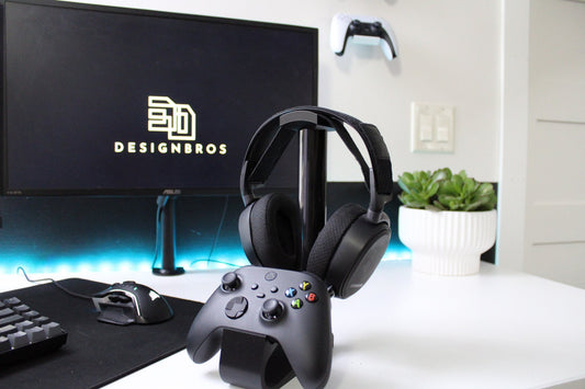Universal Controller and Headset Desk Top Stand, Xbox Controller, PS5 Controller, Turtle Beach, Hyper X, Steel Series, Scuf