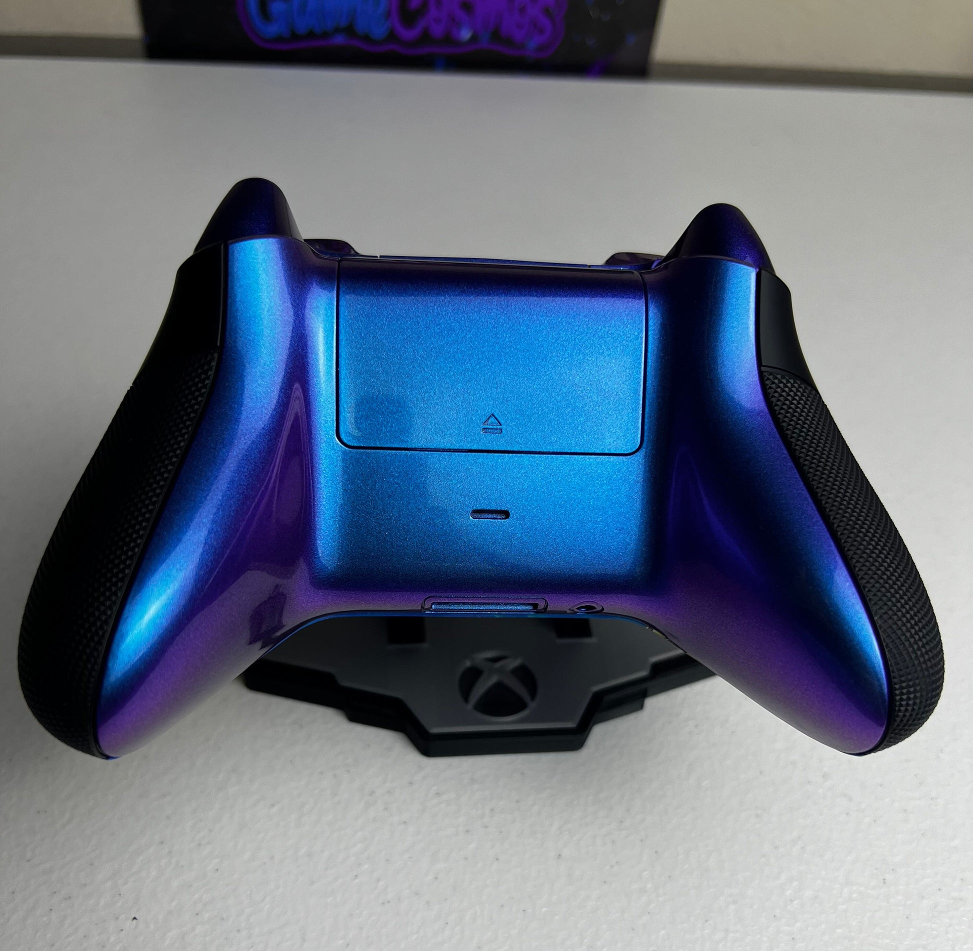Anime Manga Pirates - RGB LED - Custom Wireless Controller for Xbox or PC